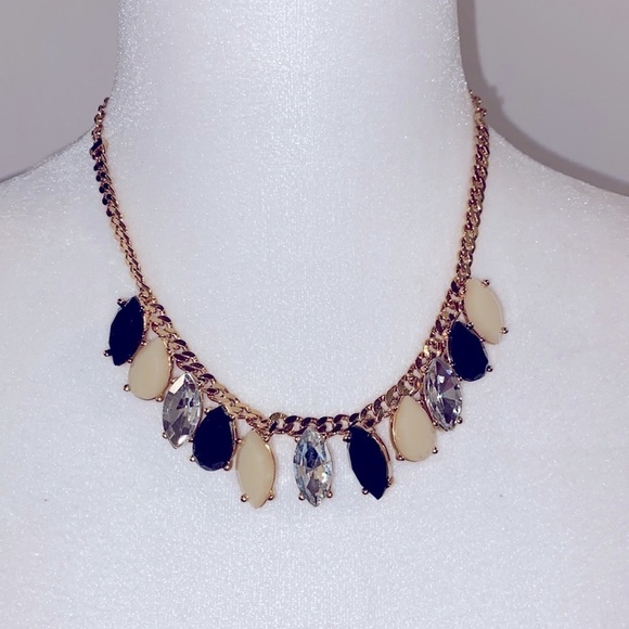 Kate Spade Gardens of Paris necklace - Picture 2 of 9